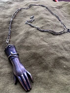 Bloodmilk Jewels The Medium - Large Victorian Hand Necklace